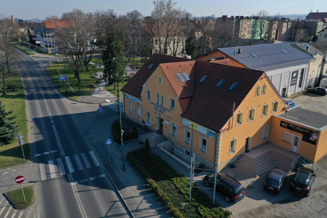Apartamenty P7 Dzierżoniów Eksteriør billede